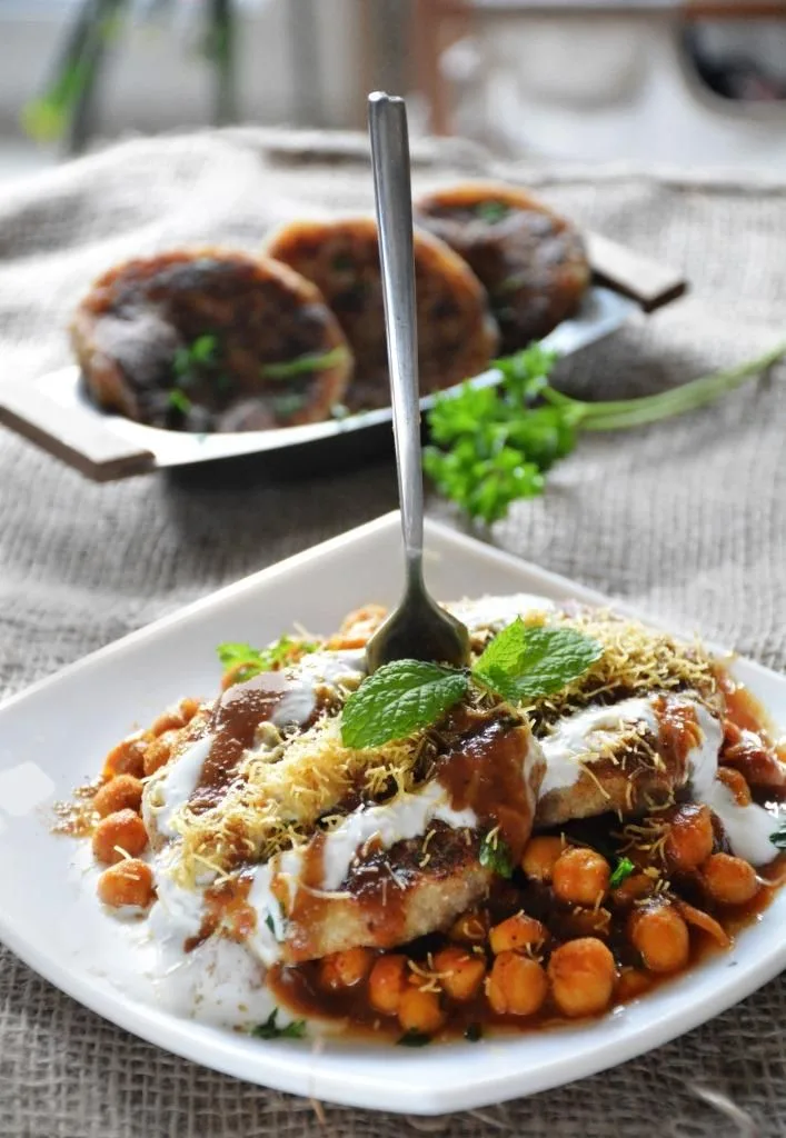 Aloo Tikki Chaat